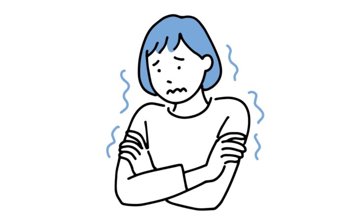 冷え性女性アイキャッチ｜冷え性・手足のしびれ…自律神経の乱れが原因かも？【京都】